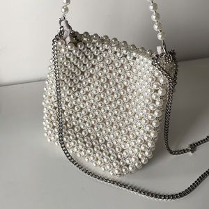 Zara Pearl Silver Chain Clutch Crossbody Bag Purse
